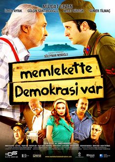 Memlekette Demokrasi Var afişi