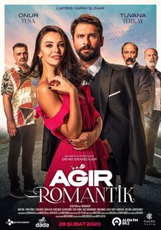 Ağır Romantik afişi