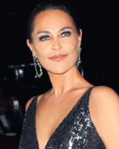 Hülya Avşar